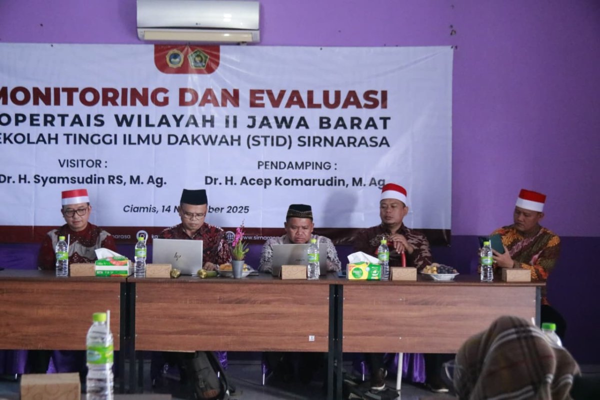 Kopertais Wilayah II Jawa Barat Dukung Upaya Transformasi STID Sirnarasa Menuju USAMA pada Kunjungan Monitoring dan Evaluasi
